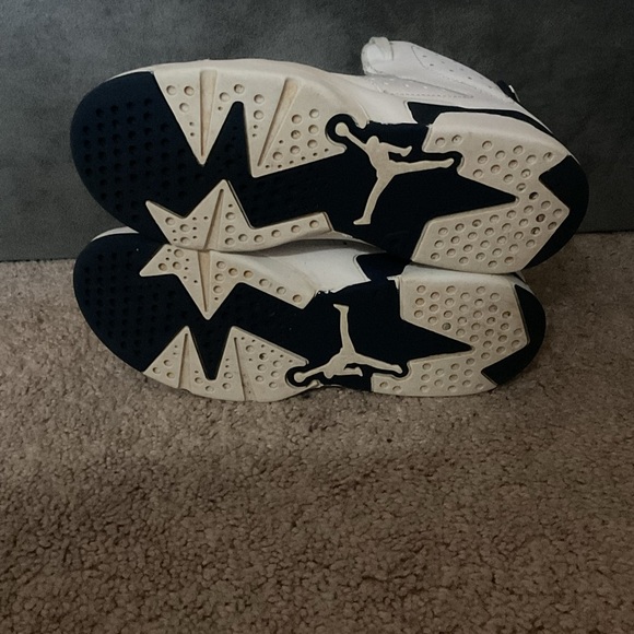 Jordan 6 retro sneakers - Picture 7 of 8